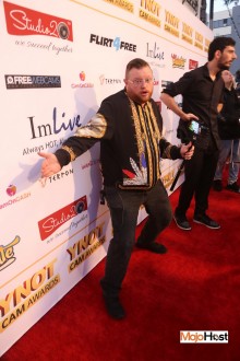 ynotcams2018_redcarpet178 
